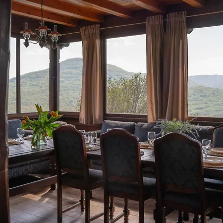 Holiday home деребеевата къща